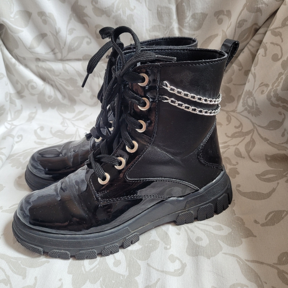 Andrea Kids Girl Black Chain-Embellished Women's Boots Size 1